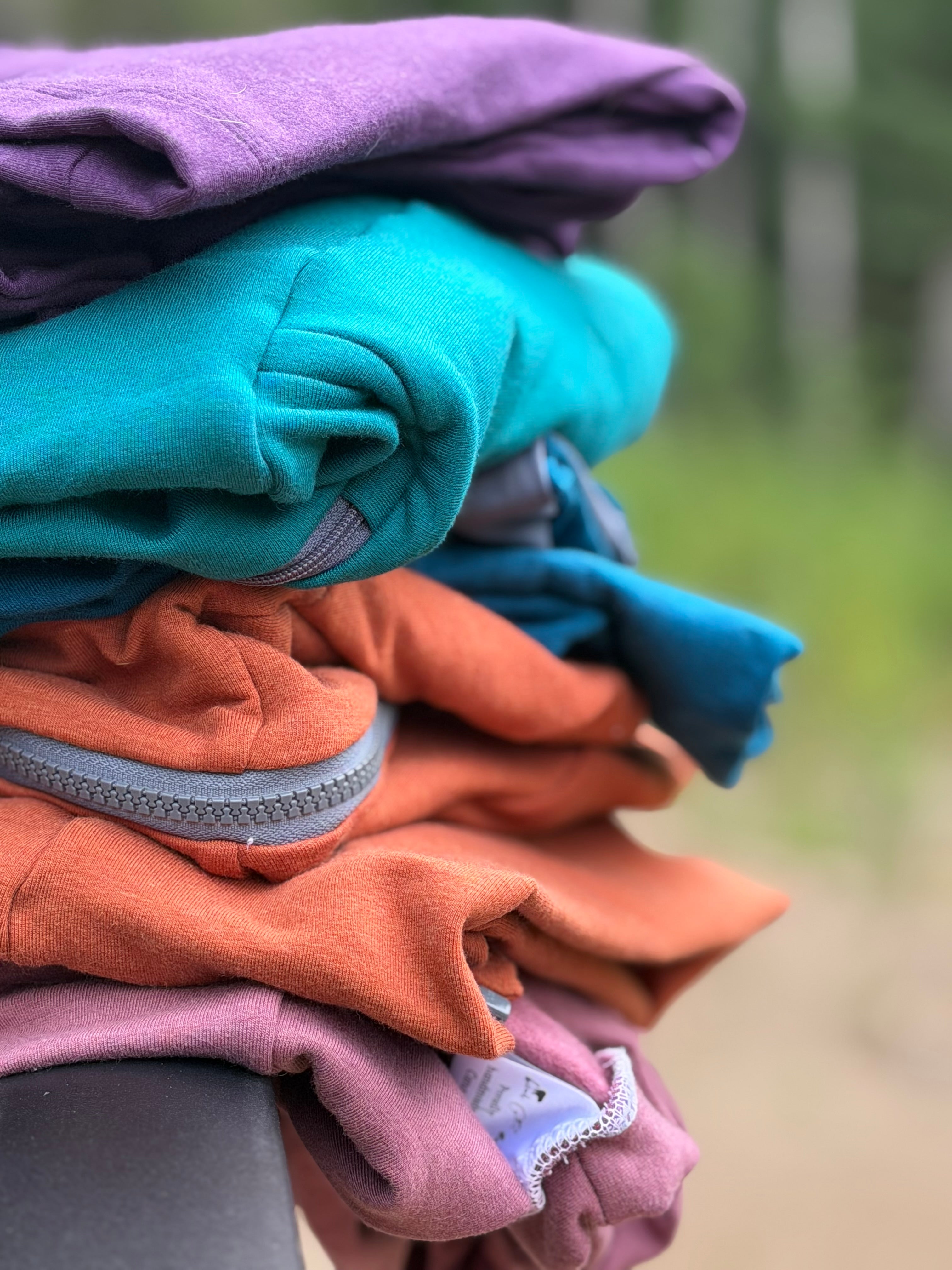 New Women's COZY ESSENTIAL |
Canadian-Made Performance
Styles