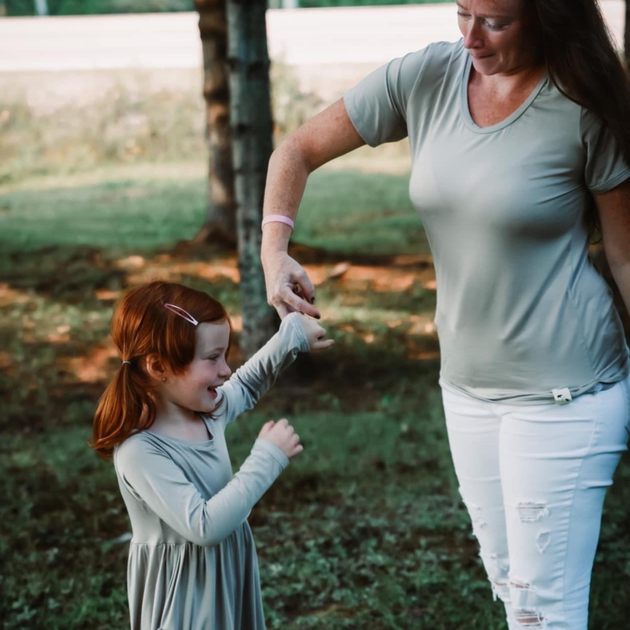 Relax Essential LONG SLEEVE Tee - Athletic Options