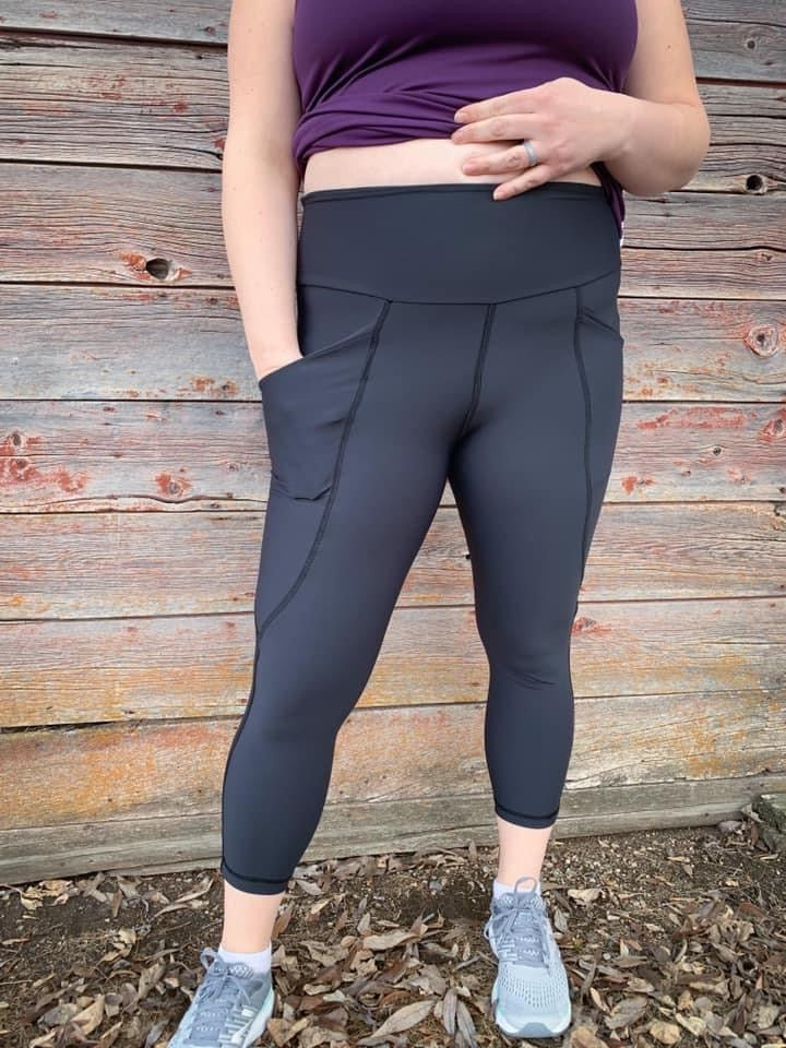Ladies' Arrowhead Leggings {sales options}