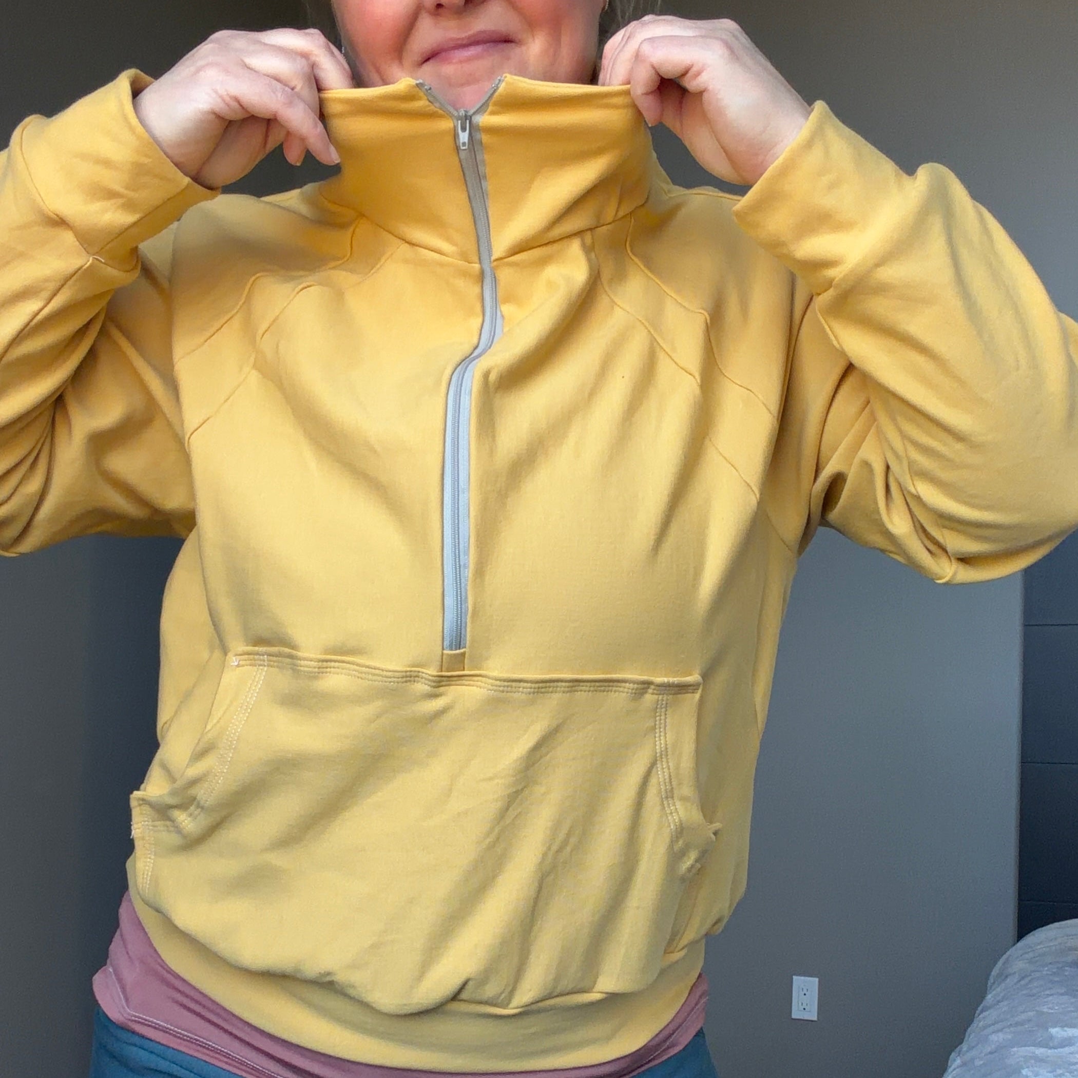 {PREORDER} - Banff  Pullover Collar