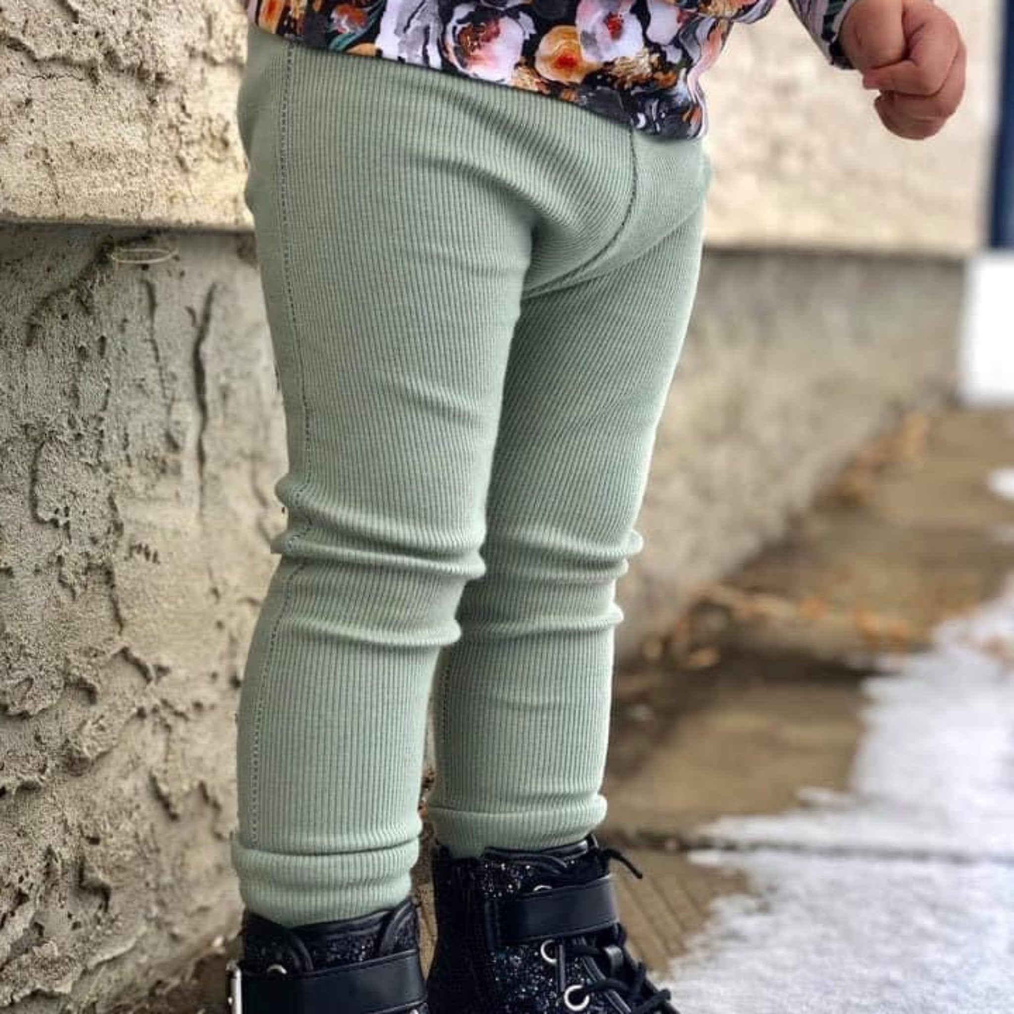 PREORDER Lil Necessity Leggings